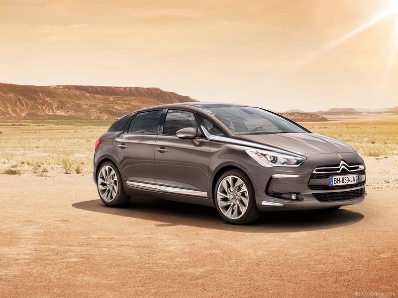 Citroen-DS5-2012-800-04.jpg