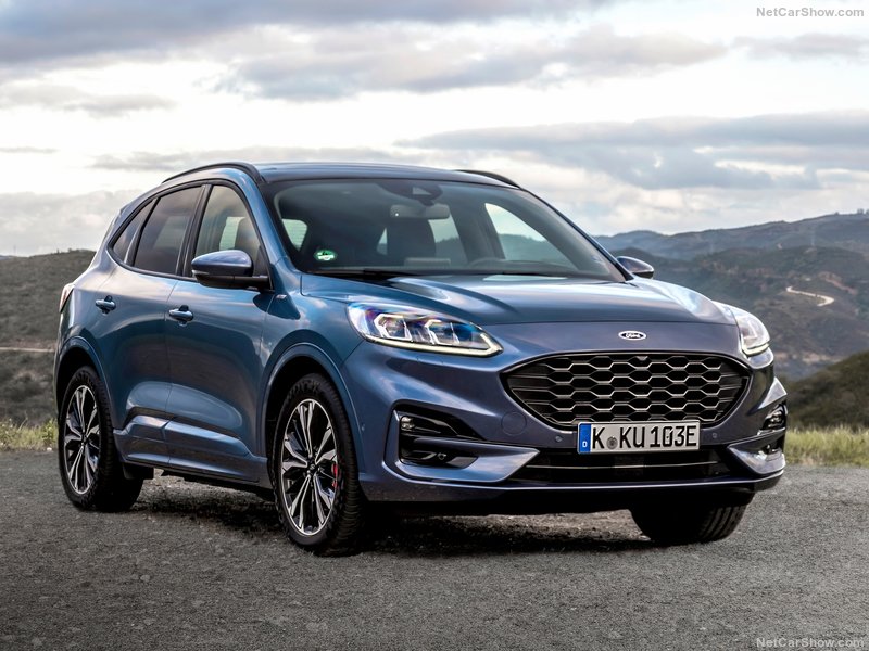 Ford-Kuga-2020-800-02.jpg