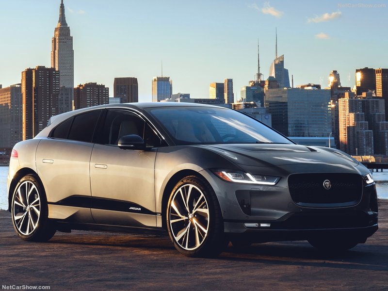 Jaguar-I-Pace-2019-800-0a.jpg