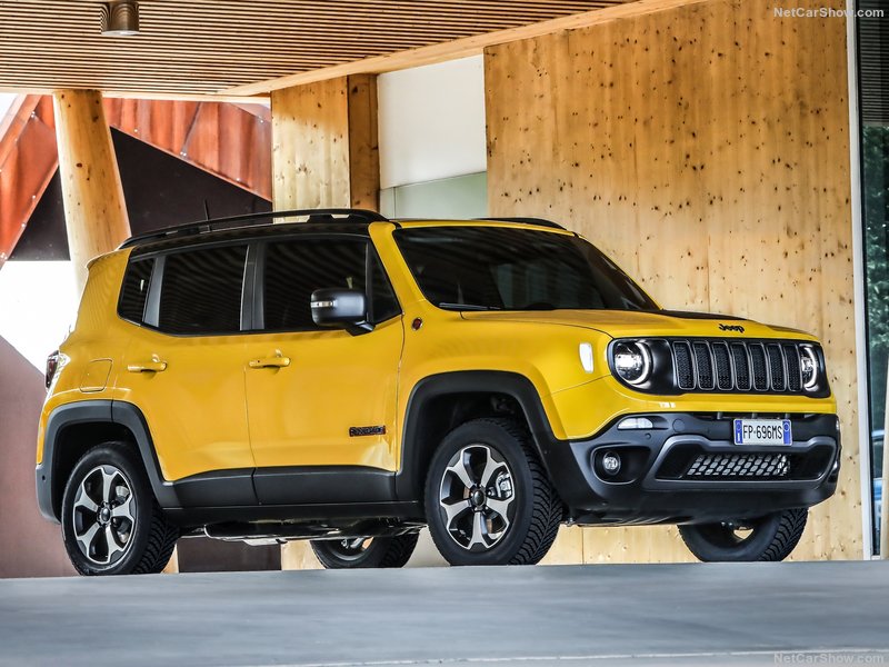 Jeep-Renegade-2019-800-05.jpg