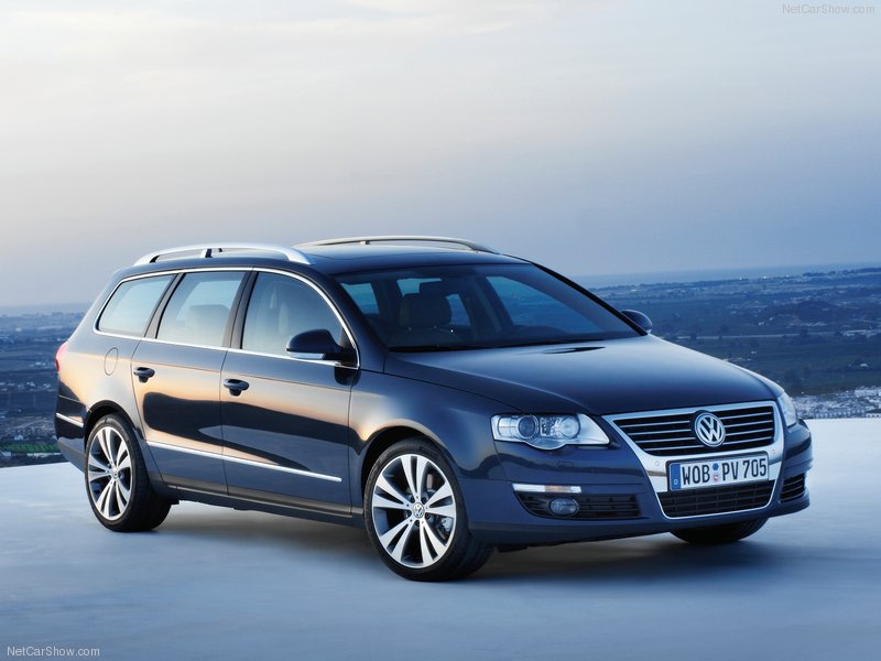 Volkswagen-Passat_Variant-2006-800-01.jpg