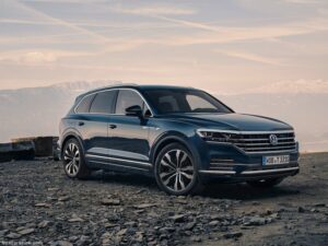 Tyg bilmattor för VOLKSWAGEN TOUAREG 2018>